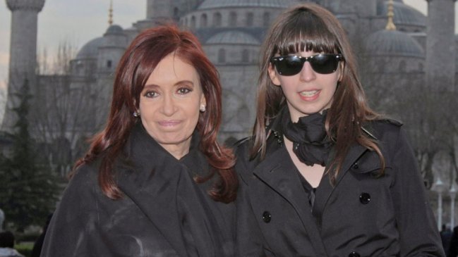 Hija de Cristina Fernández negó haber vivido en apartamento lujoso en Nueva York