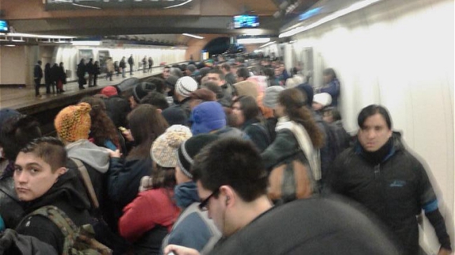 Falla en Metro obligó a evacuar tren en Estación Las Mercedes