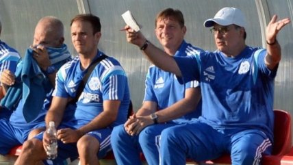   Bielsa se molestó en Olympique de Marsella: Pedí a Jara, Medel e Isla y no vino ninguno 