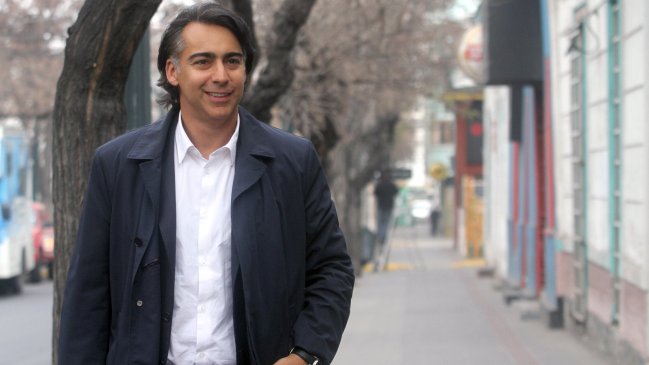 Enríquez-Ominami exigió primarias 