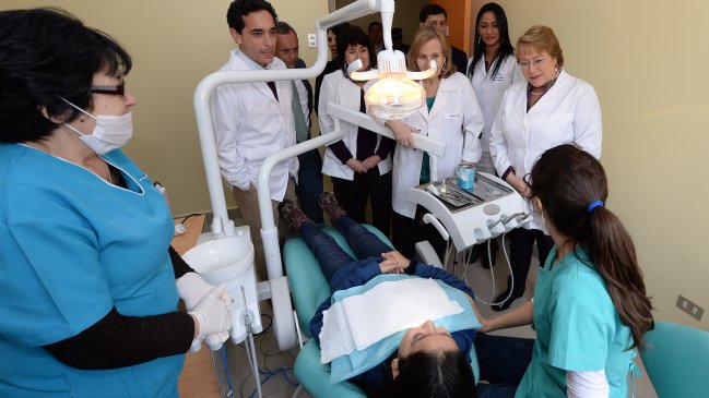 Presidenta anunció plan de contratación de especialistas para salud primaria