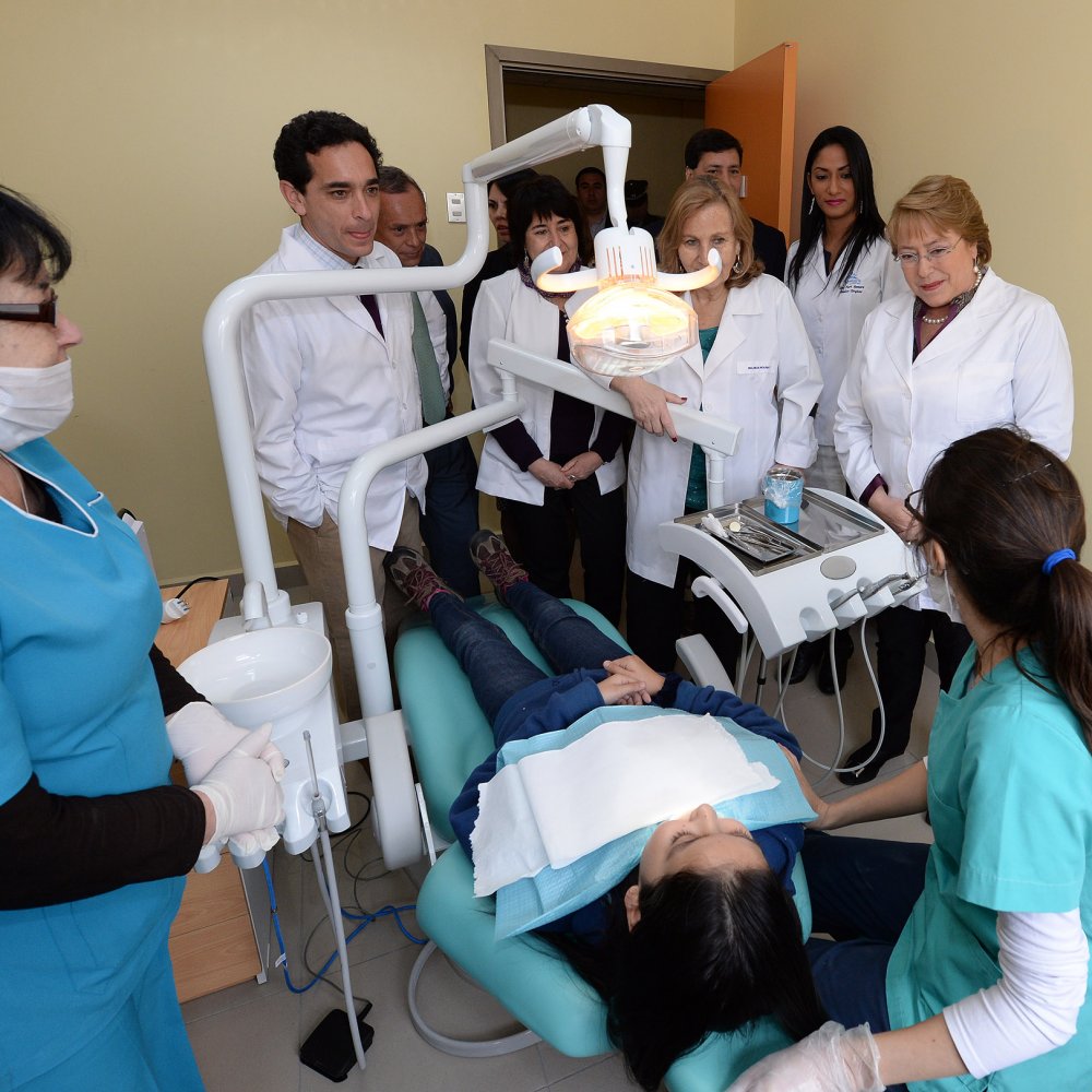 Presidenta anunció plan de contratación de especialistas para salud primaria