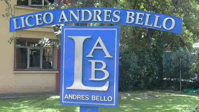 Director de liceo tras hallazgo de 50 bombas molotov: 