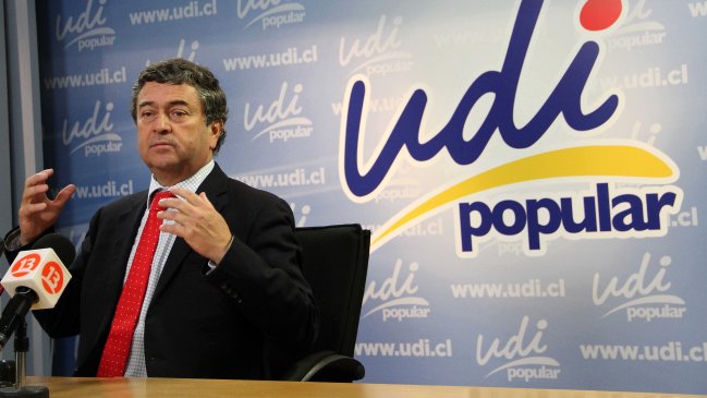 Senador Coloma criticó proyecto original de reforma tributaria