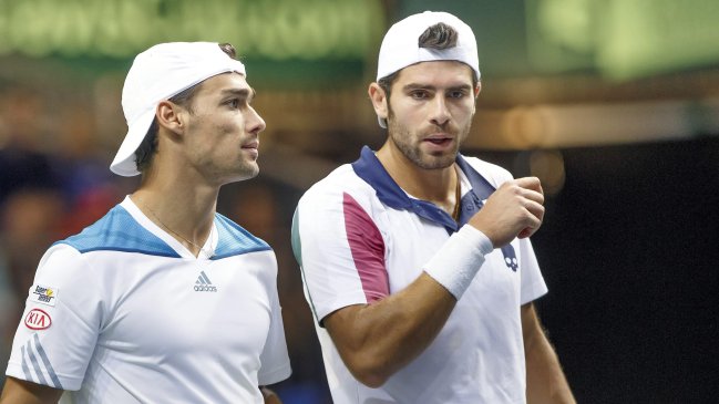 Italia se impuso en el dobles y estiró la serie contra Suiza