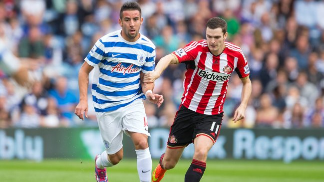 Manchester United recibe a Queens Park Rangers de Vargas e Isla