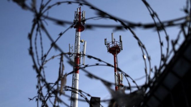 Diputados proponen mejorar compensación para afectados por instalación de antenas