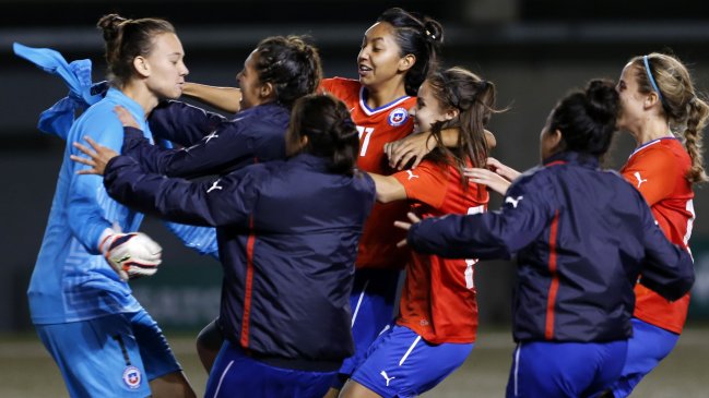 Christiane Endler quedó fuera de la Copa América por lesión de rodilla