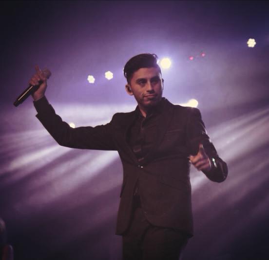 Vocalista de “Noche de Brujas” sufrió accidente automovilístico