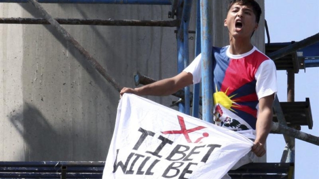 Joven tibetano murió tras prenderse fuego en la primera inmolación en cinco meses