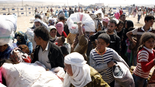 Avance yihadista en zona kurda de Siria llega a 5 kilómetros de Turquía