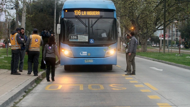 Ministerio del Trabajo anunció disolución de 24 sindicatos de empresas del Transantiago