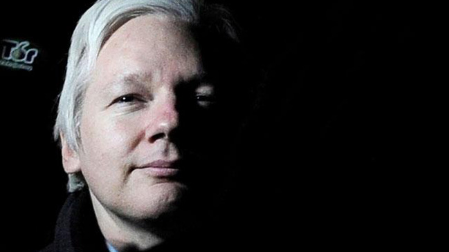 Assange acusa a Google de actuar bajo los intereses del Gobierno de EEUU
