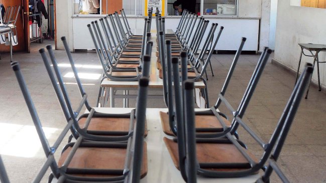 Experto Unesco: Profesores chilenos ganan 39 por ciento menos que países OCDE