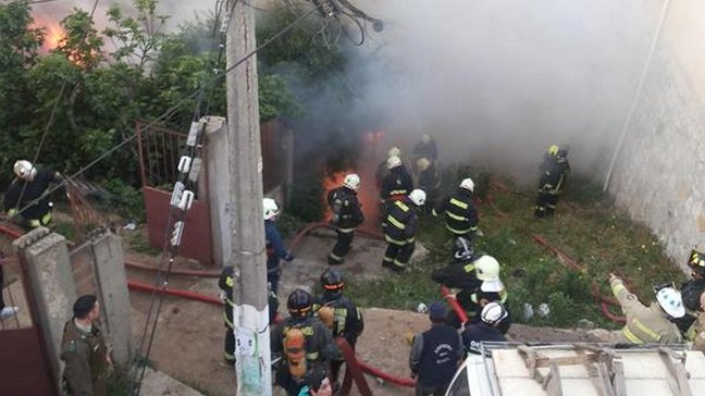 Al menos cinco casas afectadas por incendio en Valparaíso