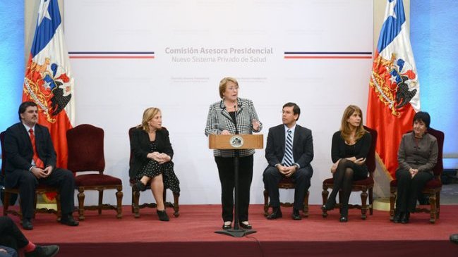 Presidente Colmena: Informe de comisión de Isapres 