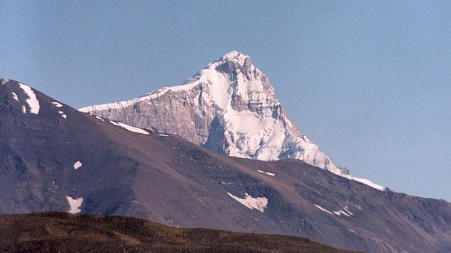 Dos personas extraviadas tras avalancha en Región de Aysén