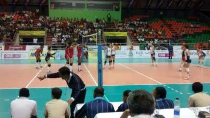 Chile cayó en su estreno en el Sudamericano Femenino Juvenil de Voleibol
