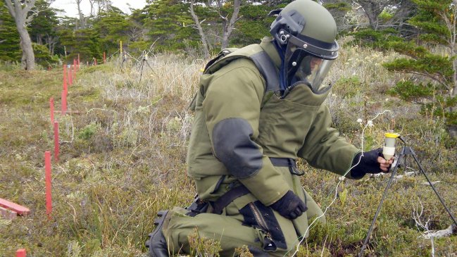 Armada inició operación de desminado humanitario en sur del país