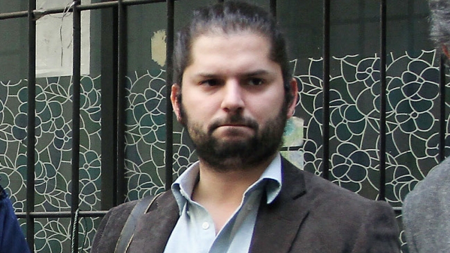 Boric: El proyecto aprobado en la comisión de Educación tiene 