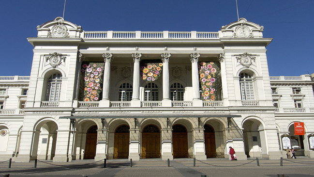 Tradición e innovación se unen en la temporada 2015 del Teatro Municipal de Santiago