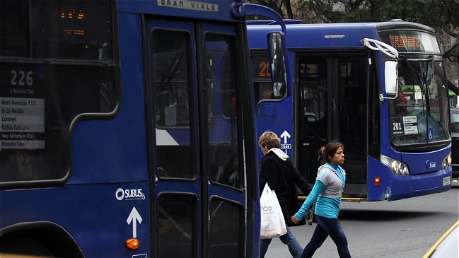 Conductores de Subus inician huelga este lunes al no lograr acuerdo con la empresa
