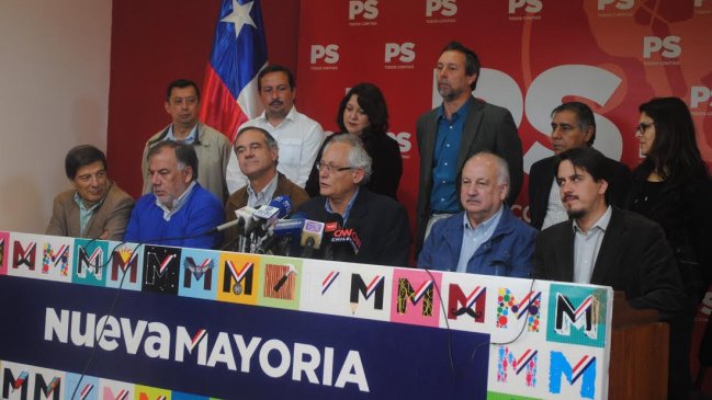 Nueva Mayoría conmemoró 26° aniversario del triunfo del 