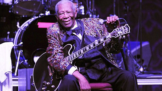 BB King cancela ocho conciertos tras caer enfermo en una actuación