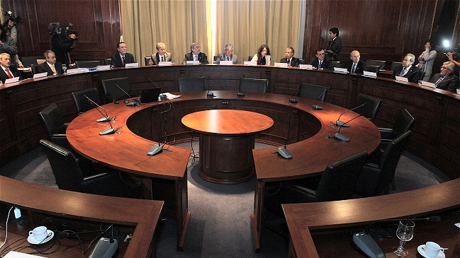 Rectores acusaron al Ejecutivo de no respetar acuerdo del Gobierno de Piñera