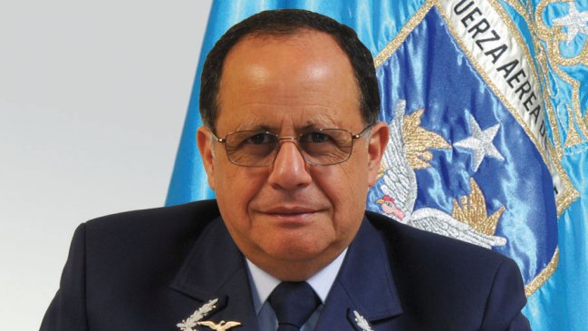 Presidenta Bachelet designó a nuevo comandante en jefe de la FACh