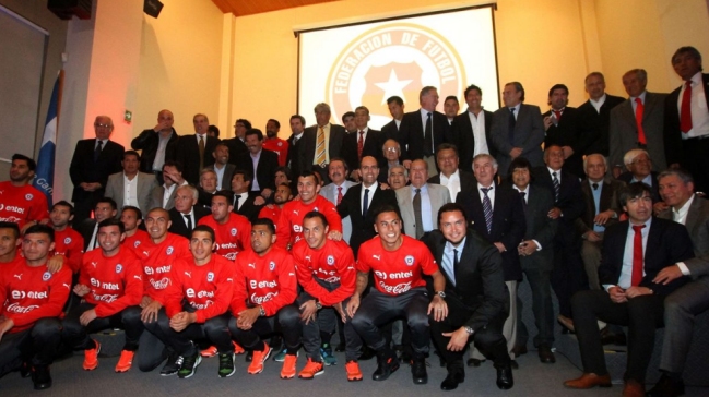 ¿Qué deportistas merecen un premio como el recibido por los mundialistas?