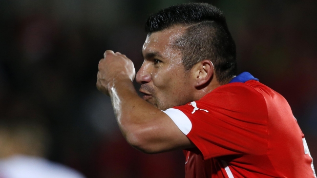 Gary Medel perdió un diente por el codazo recibido en el duelo con Perú