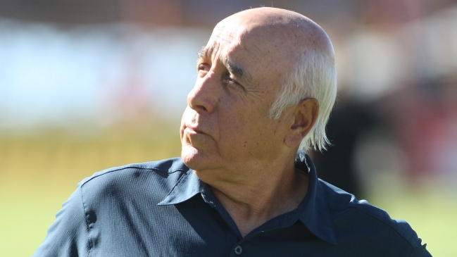 Nelson Acosta fue presentado como nuevo entrenador de Deportes Iquique