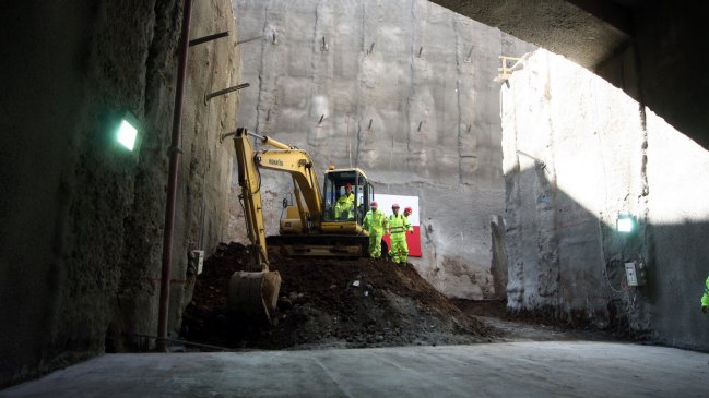Línea 6: Constructora acusó que término de contrato fue 