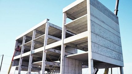  Bielsa realizó millonario aporte para hotel de Newell's  