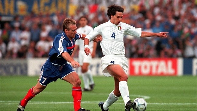 Demetrio Albertini: Arturo Vidal es uno de los mejores volantes del fútbol europeo