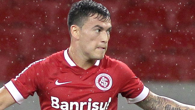 Charles Aránguiz se sumará el viernes a Inter por asuntos personales