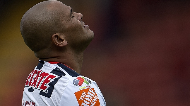 Humberto Suazo superó problemas físicos y está en condiciones de volver a las canchas