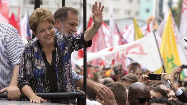 Rouseff sostuvo que elevó tono en campaña por provocaciones de Neves