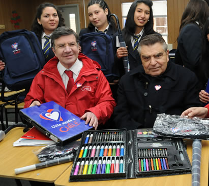 Lavín: Si las empresas aportan a la Teletón, por qué no a la política