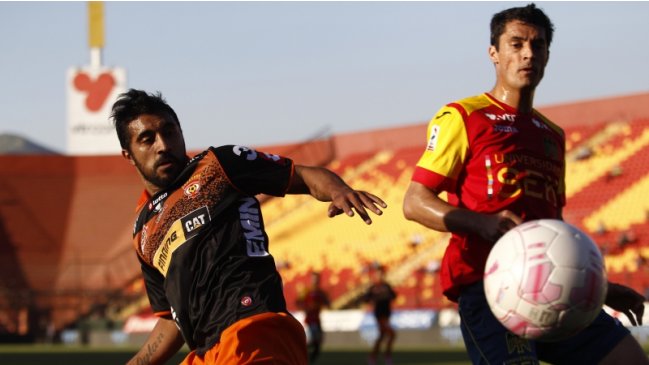 Unión Española dejó en zona de descenso a Cobreloa