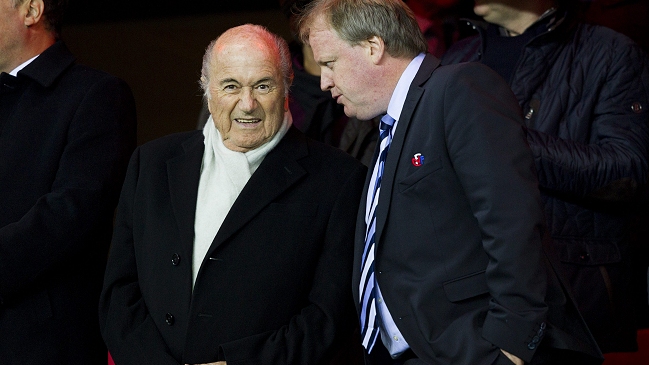 Joseph Blatter quiere realizar el Mundial de Qatar en noviembre y diciembre de 2022