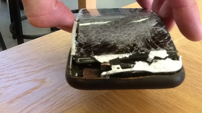 Usuario denunció que iPhone 6 explotó en su bolsillo