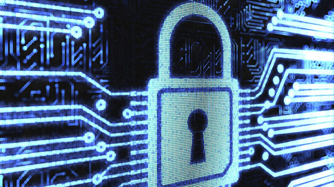 Estudio revela que el 62% de los jóvenes habla con gente que no conoce a través de Internet