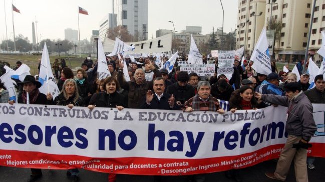 Profesores solicitaron autorización para marchar por la Alameda este miércoles