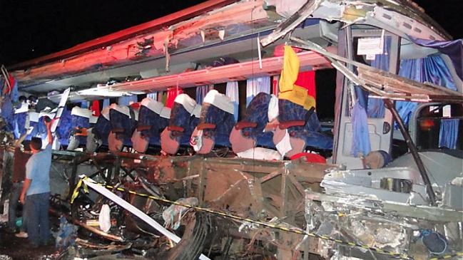 Accidente de autobús escolar dejó al menos 11 muertos en Brasil