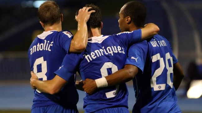 Angelo Henríquez se matriculó con cuatro goles para avance de Dinamo Zagreb en Copa Croacia