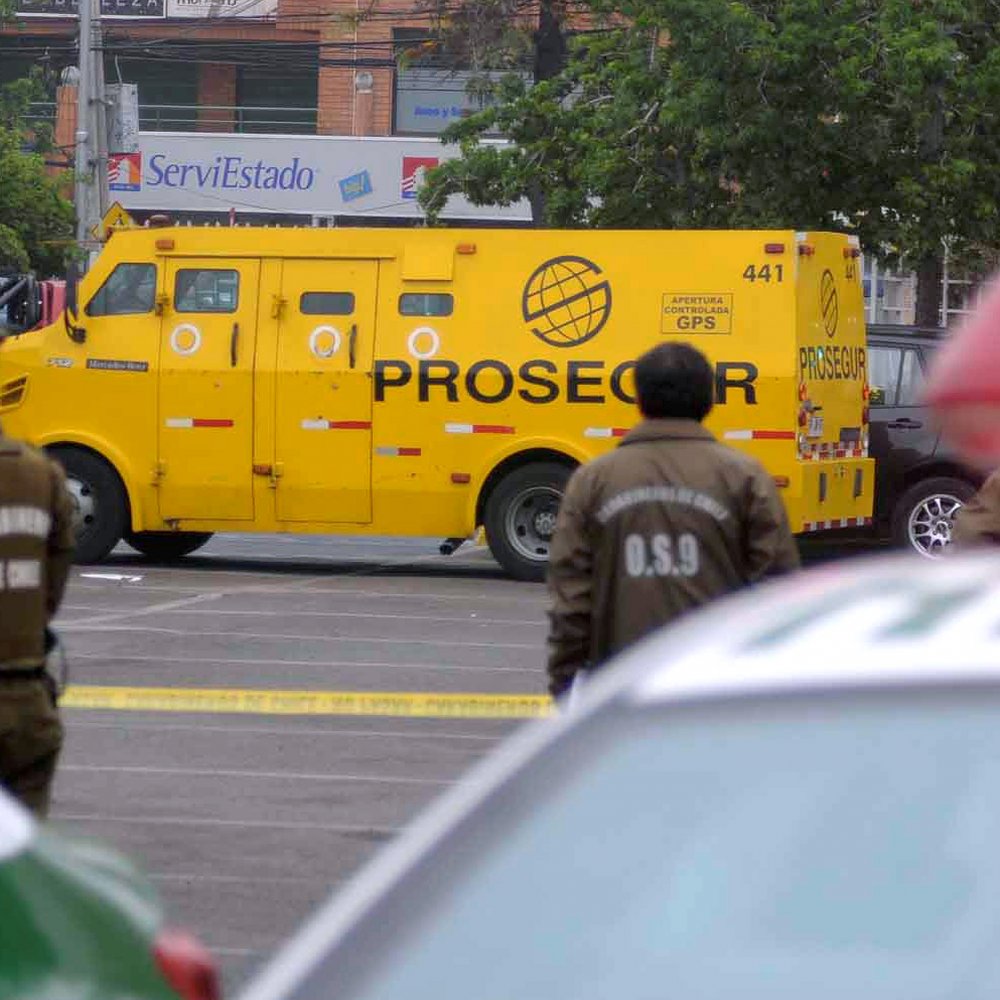 Asalto a camión de valores suspende tránsito en Ruta 68