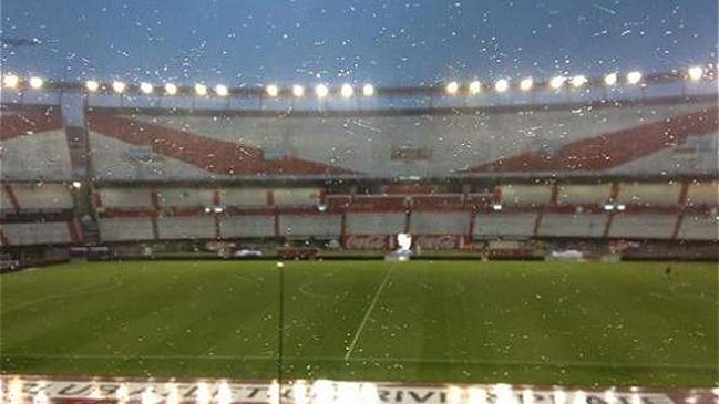 Duelo entre River Plate y Estudiantes de la Plata fue suspendido por mal tiempo