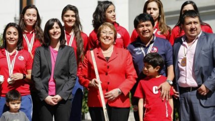 Las Marcianitas fueron homenajeadas en La Moneda